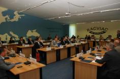 Potpukovnik doc. dr Dejan Vuletić, Rukovodilac projekta u Institutu za strategijska istraživanja, na radionici 