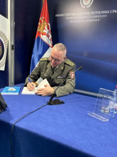Sajamska promocija naučne monografije „Zapadni Balkan u raljama nebezbednosti“ pukovnika dr Milovana Subotića.